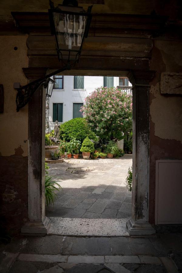 Mocenigo Grand Canal Luxury Suites Venezia Esterno foto